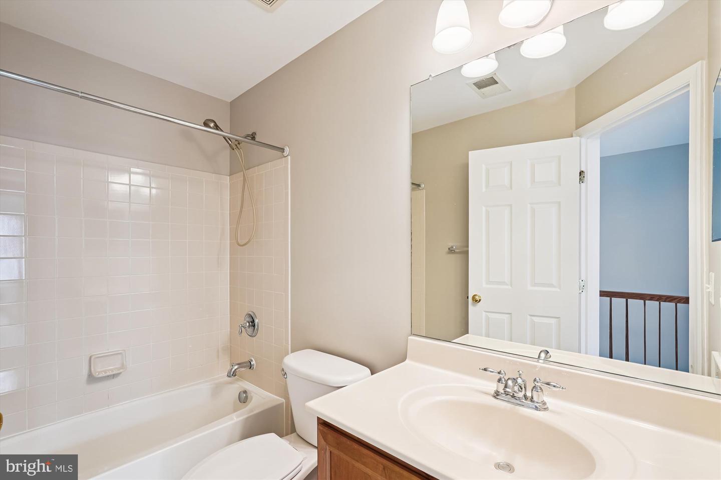 529 LEGRACE TER NE, LEESBURG, Virginia 20176, 3 Bedrooms Bedrooms, ,2 BathroomsBathrooms,Residential,For sale,529 LEGRACE TER NE,VALO2104604 MLS # VALO2104604
