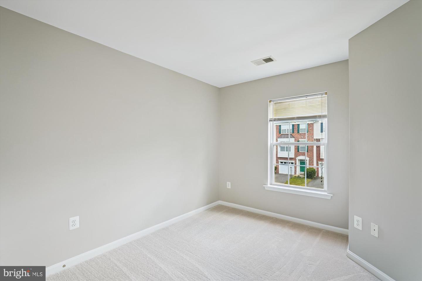529 LEGRACE TER NE, LEESBURG, Virginia 20176, 3 Bedrooms Bedrooms, ,2 BathroomsBathrooms,Residential,For sale,529 LEGRACE TER NE,VALO2104604 MLS # VALO2104604