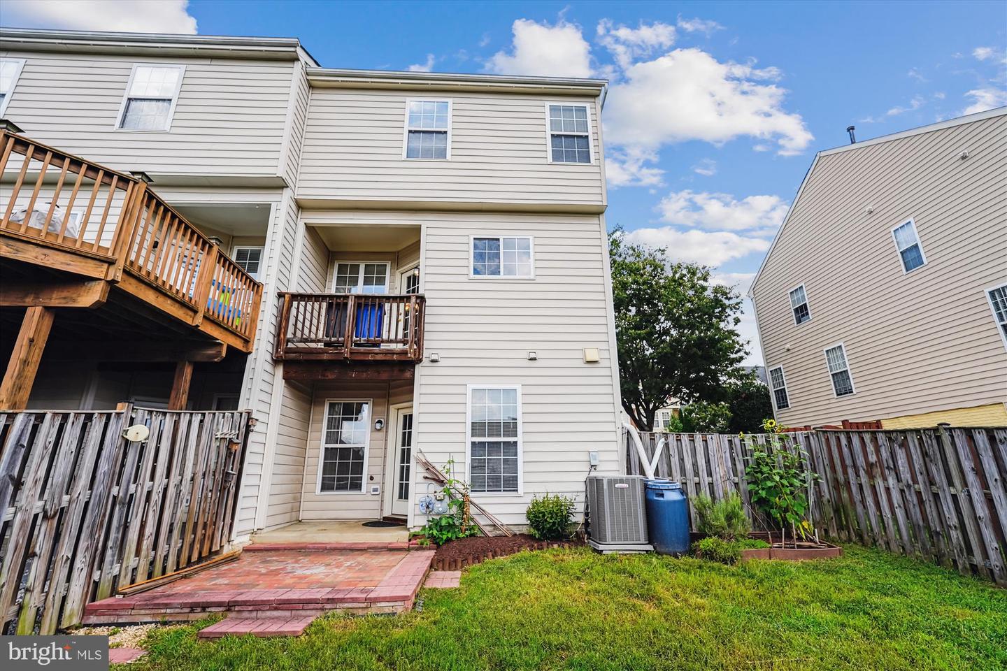 529 LEGRACE TER NE, LEESBURG, Virginia 20176, 3 Bedrooms Bedrooms, ,2 BathroomsBathrooms,Residential,For sale,529 LEGRACE TER NE,VALO2104604 MLS # VALO2104604