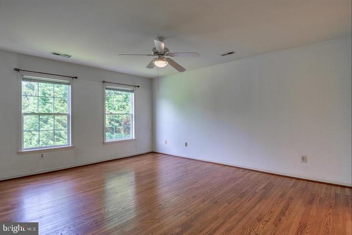 10457 PINEVIEW RD, MANASSAS, Virginia 20111, 5 Bedrooms Bedrooms, ,3 BathroomsBathrooms,Residential,For sale,10457 PINEVIEW RD,VAPW2101670 MLS # VAPW2101670