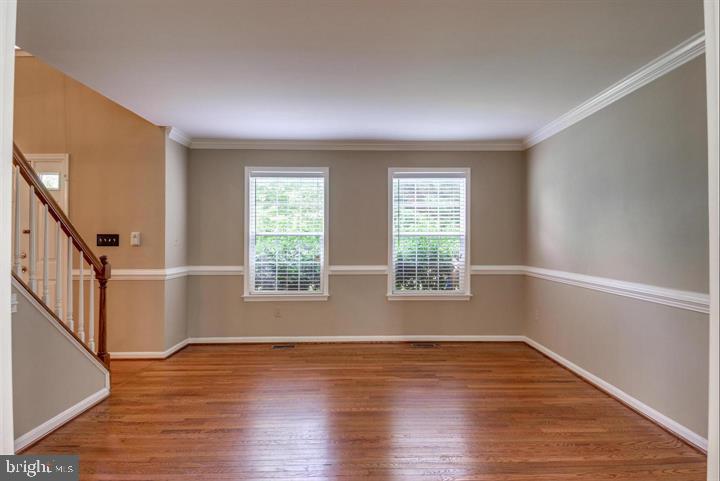 10457 PINEVIEW RD, MANASSAS, Virginia 20111, 5 Bedrooms Bedrooms, ,3 BathroomsBathrooms,Residential,For sale,10457 PINEVIEW RD,VAPW2101670 MLS # VAPW2101670