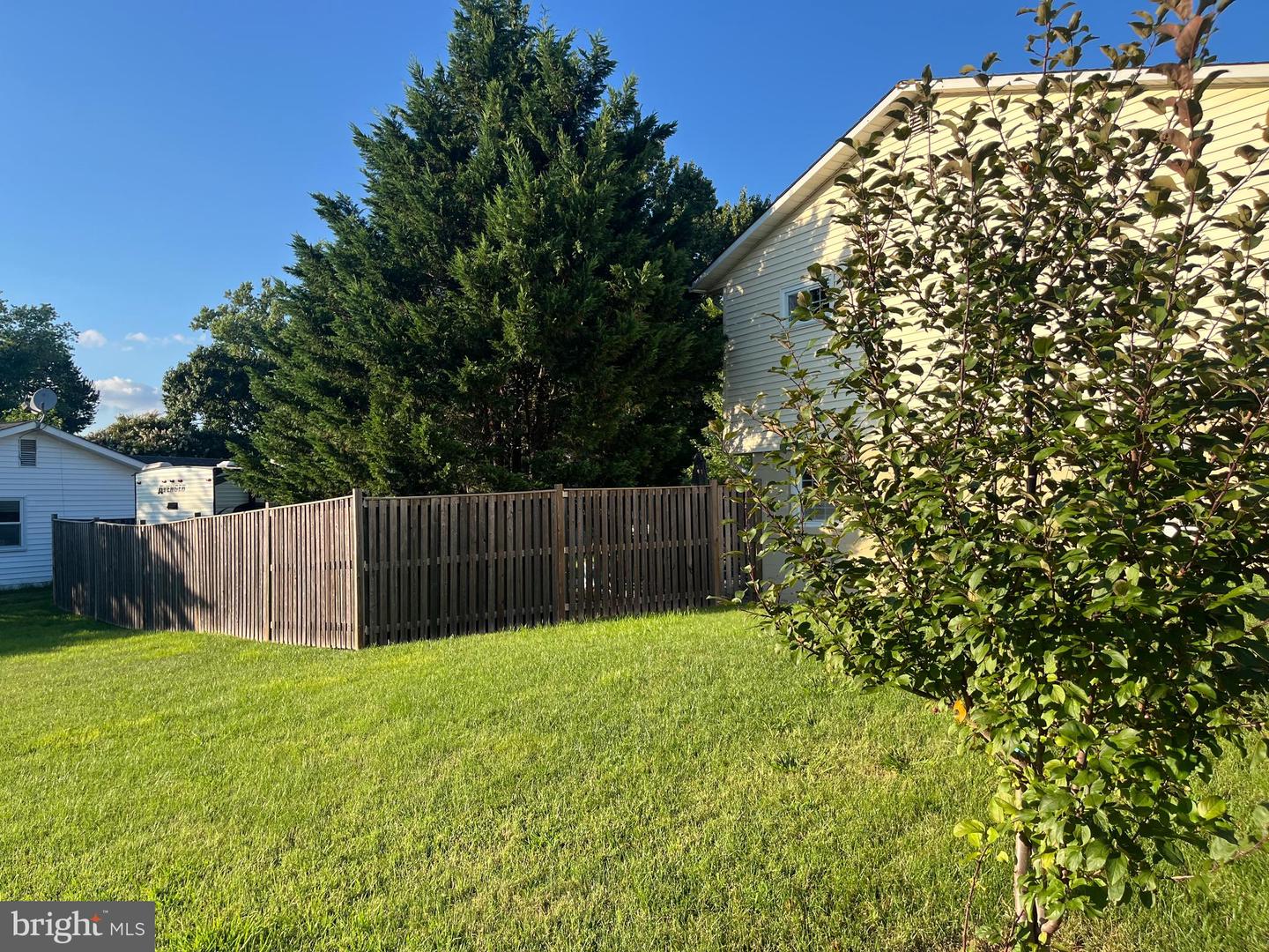 301 N ALDER AVE, STERLING, Virginia 20164, 3 Bedrooms Bedrooms, ,2 BathroomsBathrooms,Residential,For sale,301 N ALDER AVE,VALO2104814 MLS # VALO2104814