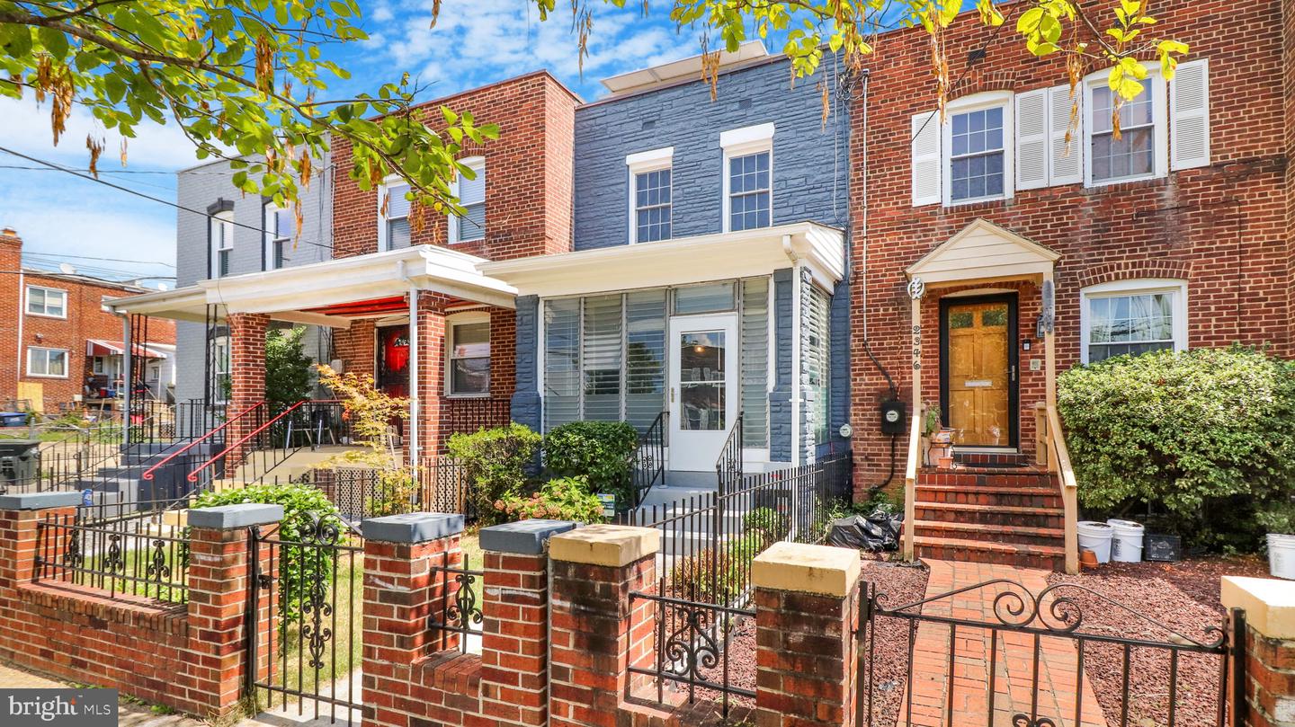 2344 HUNTER PL SE, WASHINGTON, District Of Columbia 20020, 2 Bedrooms Bedrooms, ,2 BathroomsBathrooms,Residential,For sale,2344 HUNTER PL SE,DCDC2215710 MLS # DCDC2215710