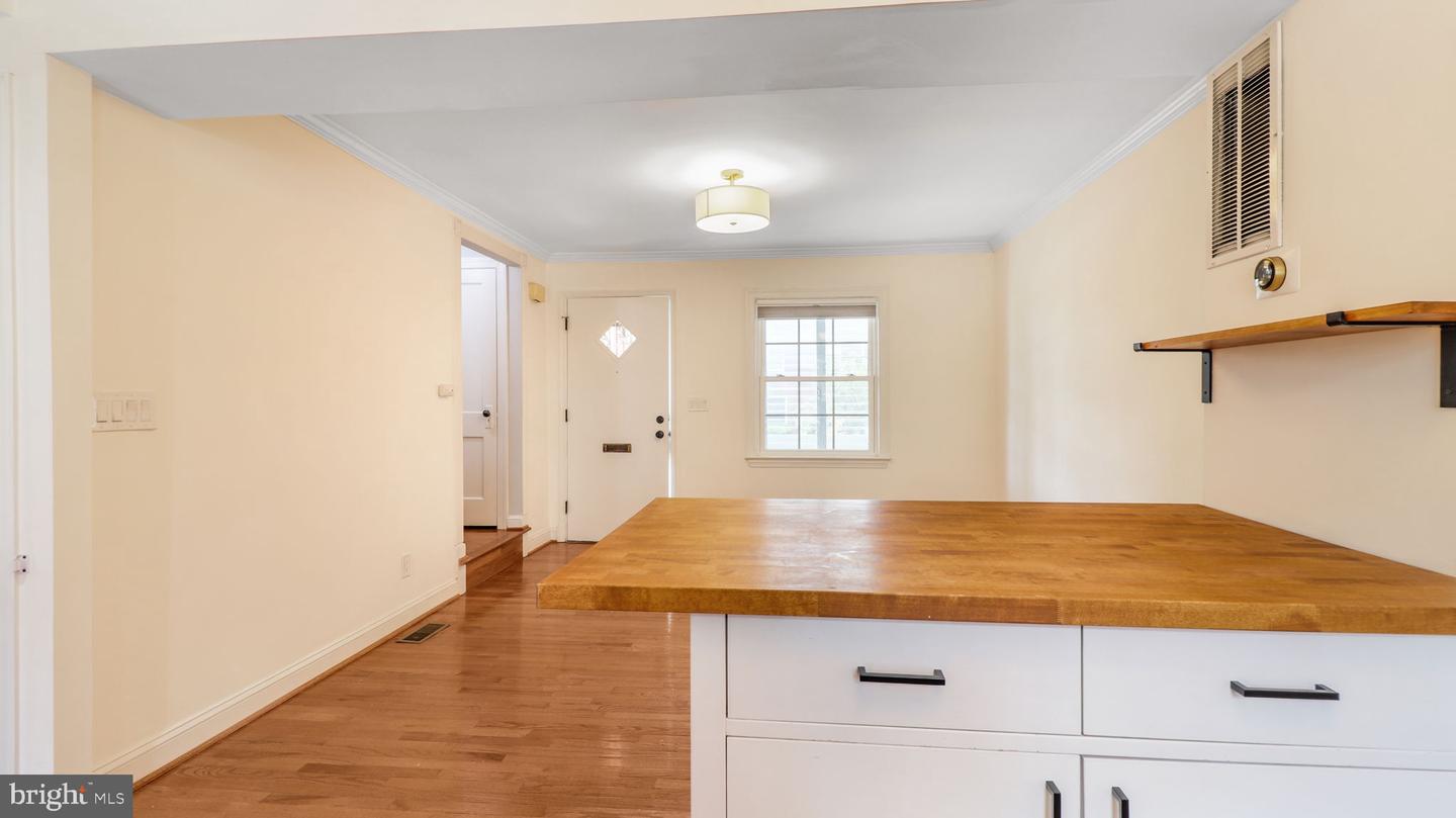 2344 HUNTER PL SE, WASHINGTON, District Of Columbia 20020, 2 Bedrooms Bedrooms, ,2 BathroomsBathrooms,Residential,For sale,2344 HUNTER PL SE,DCDC2215710 MLS # DCDC2215710 2344 HUNTER PL SE, WASHINGTON, District Of Columbia 20020, 2 Bedrooms Bedrooms, ,2 BathroomsBathrooms,Residential,For sale,2344 HUNTER PL SE,DCDC2215710 MLS # DCDC2215710