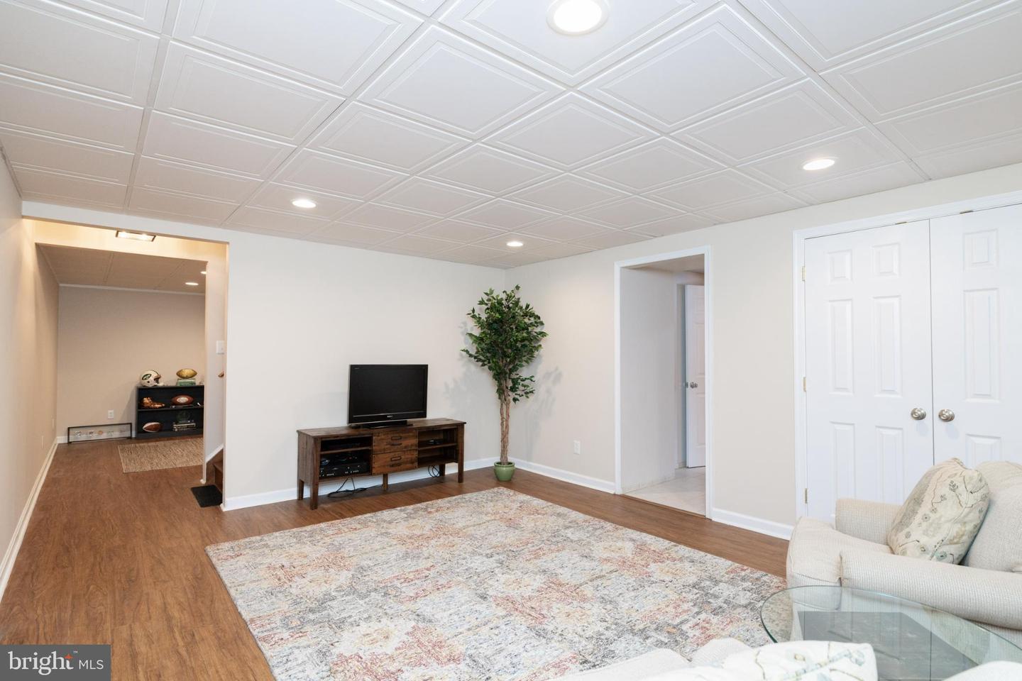 170 GREEN SPRING RD, WINCHESTER, Virginia 22603, 4 Bedrooms Bedrooms, 8 Rooms Rooms,2 BathroomsBathrooms,Residential,For sale,170 GREEN SPRING RD,VAFV2036240 MLS # VAFV2036240