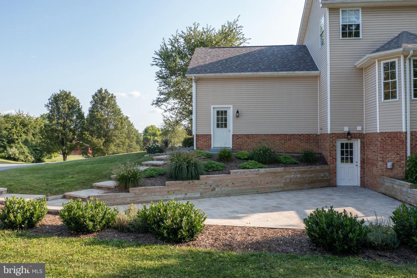 170 GREEN SPRING RD, WINCHESTER, Virginia 22603, 4 Bedrooms Bedrooms, 8 Rooms Rooms,2 BathroomsBathrooms,Residential,For sale,170 GREEN SPRING RD,VAFV2036240 MLS # VAFV2036240