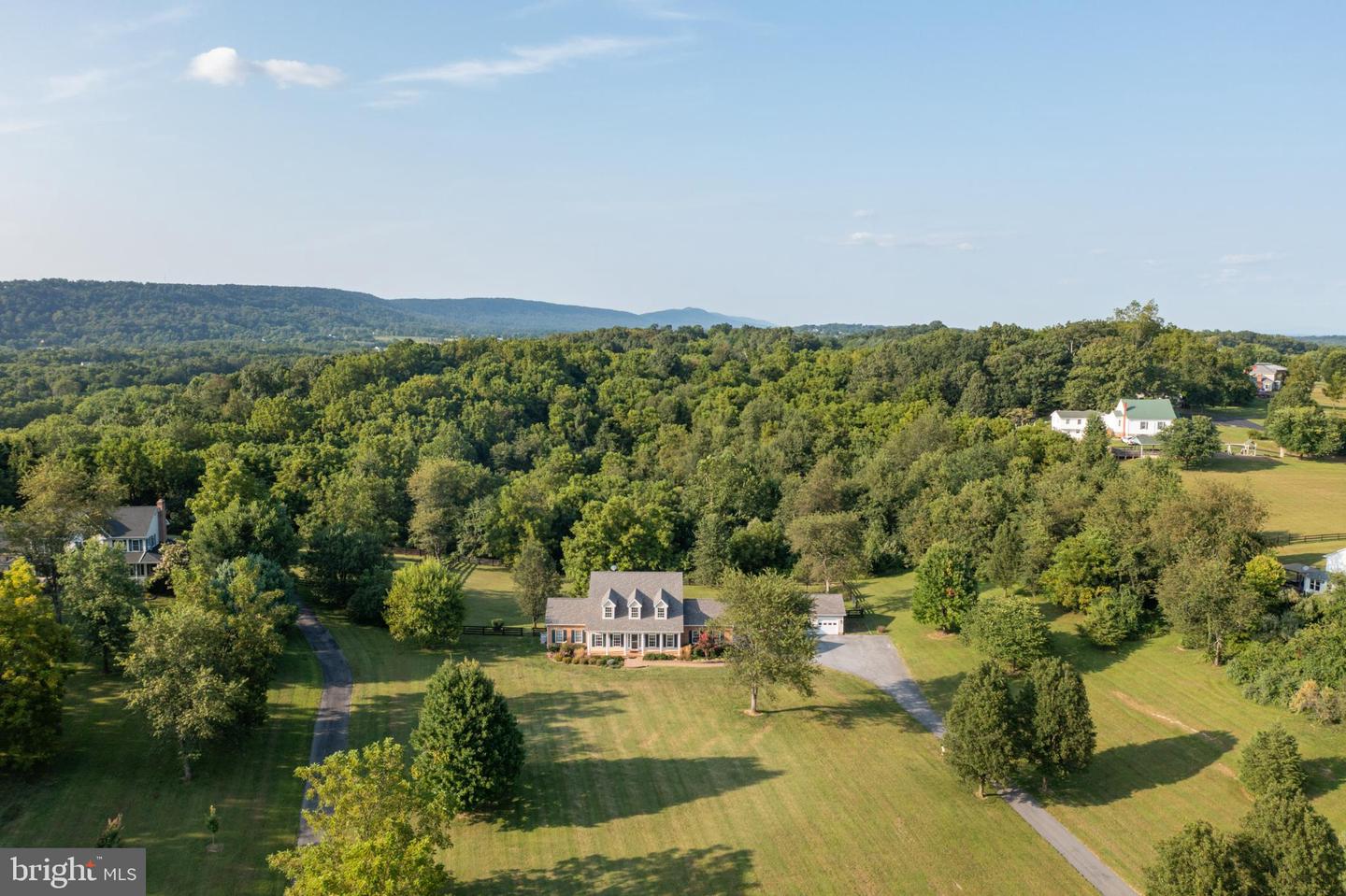 170 GREEN SPRING RD, WINCHESTER, Virginia 22603, 4 Bedrooms Bedrooms, 8 Rooms Rooms,2 BathroomsBathrooms,Residential,For sale,170 GREEN SPRING RD,VAFV2036240 MLS # VAFV2036240