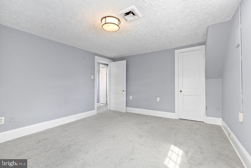 414 E 6TH ST, FRONT ROYAL, Virginia 22630, 2 Bedrooms Bedrooms, 4 Rooms Rooms,2 BathroomsBathrooms,Residential,For sale,414 E 6TH ST,VAWR2012018 MLS # VAWR2012018