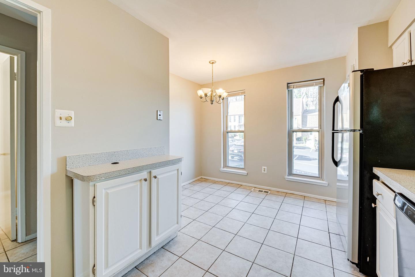 1727 CY CT, VIENNA, Virginia 22182, 4 Bedrooms Bedrooms, ,3 BathroomsBathrooms,Residential,For sale,1727 CY CT,VAFX2262146 MLS # VAFX2262146