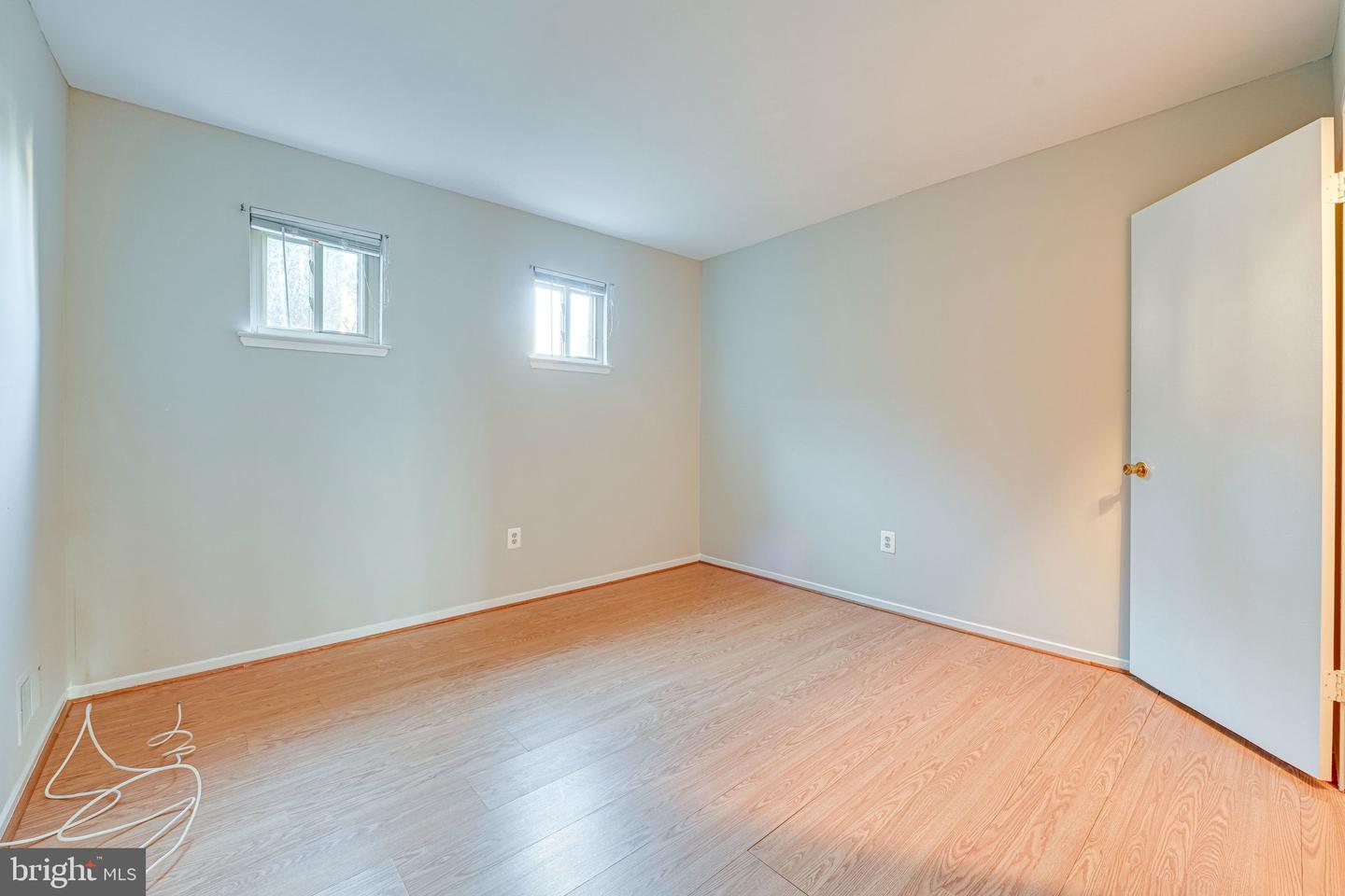 1727 CY CT, VIENNA, Virginia 22182, 4 Bedrooms Bedrooms, ,3 BathroomsBathrooms,Residential,For sale,1727 CY CT,VAFX2262146 MLS # VAFX2262146
