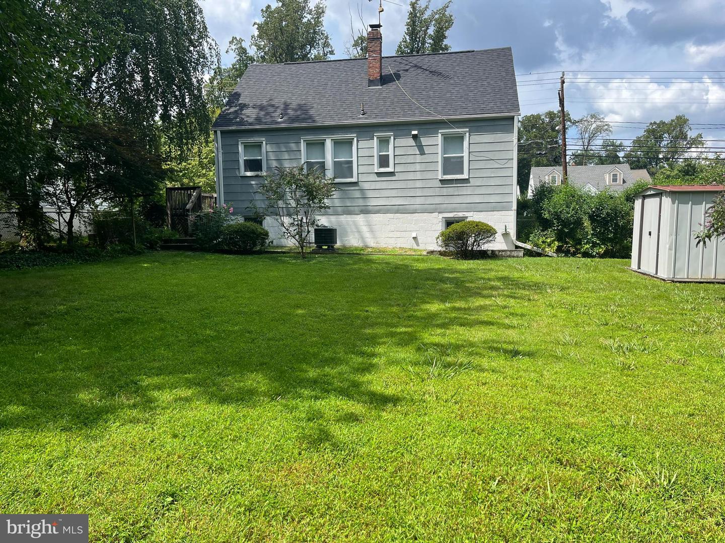4023 WOODLAND DR, FAIRFAX, Virginia 22030, 4 Bedrooms Bedrooms, ,1 BathroomBathrooms,Residential,For sale,4023 WOODLAND DR,VAFC2006824 MLS # VAFC2006824