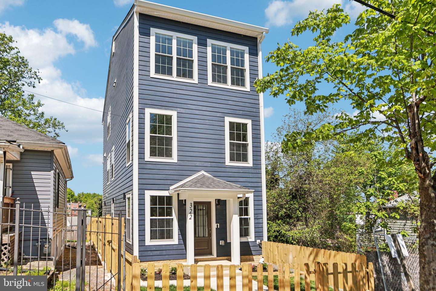 322 56TH ST NE, WASHINGTON, District Of Columbia 20019, 4 Bedrooms Bedrooms, ,3 BathroomsBathrooms,Residential,For sale,322 56TH ST NE,DCDC2215844 MLS # DCDC2215844