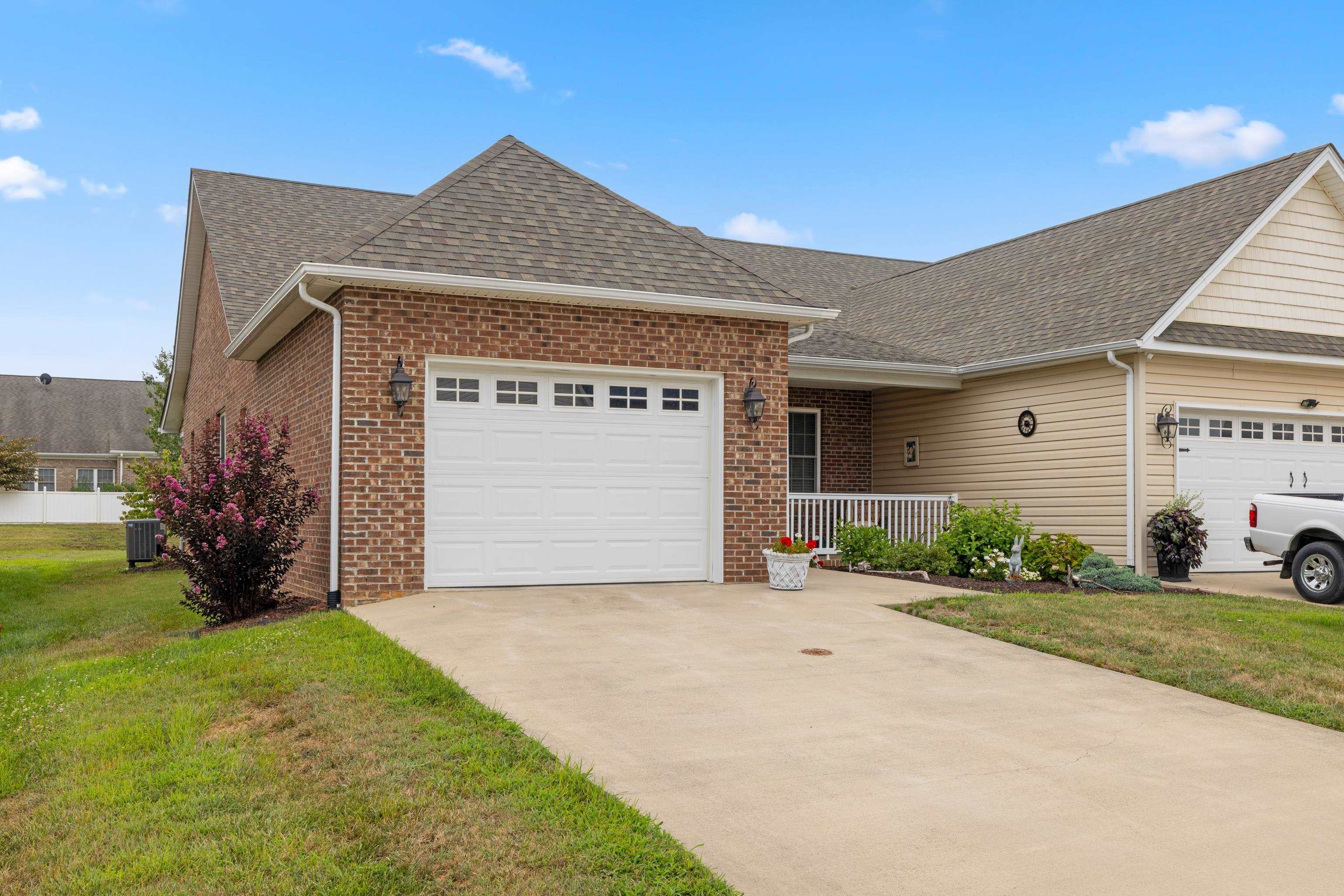 41 GEMSTONE DR, STUARTS DRAFT, Virginia 24477, 3 Bedrooms Bedrooms, ,2 BathroomsBathrooms,Residential,41 GEMSTONE DR,668018 MLS # 668018