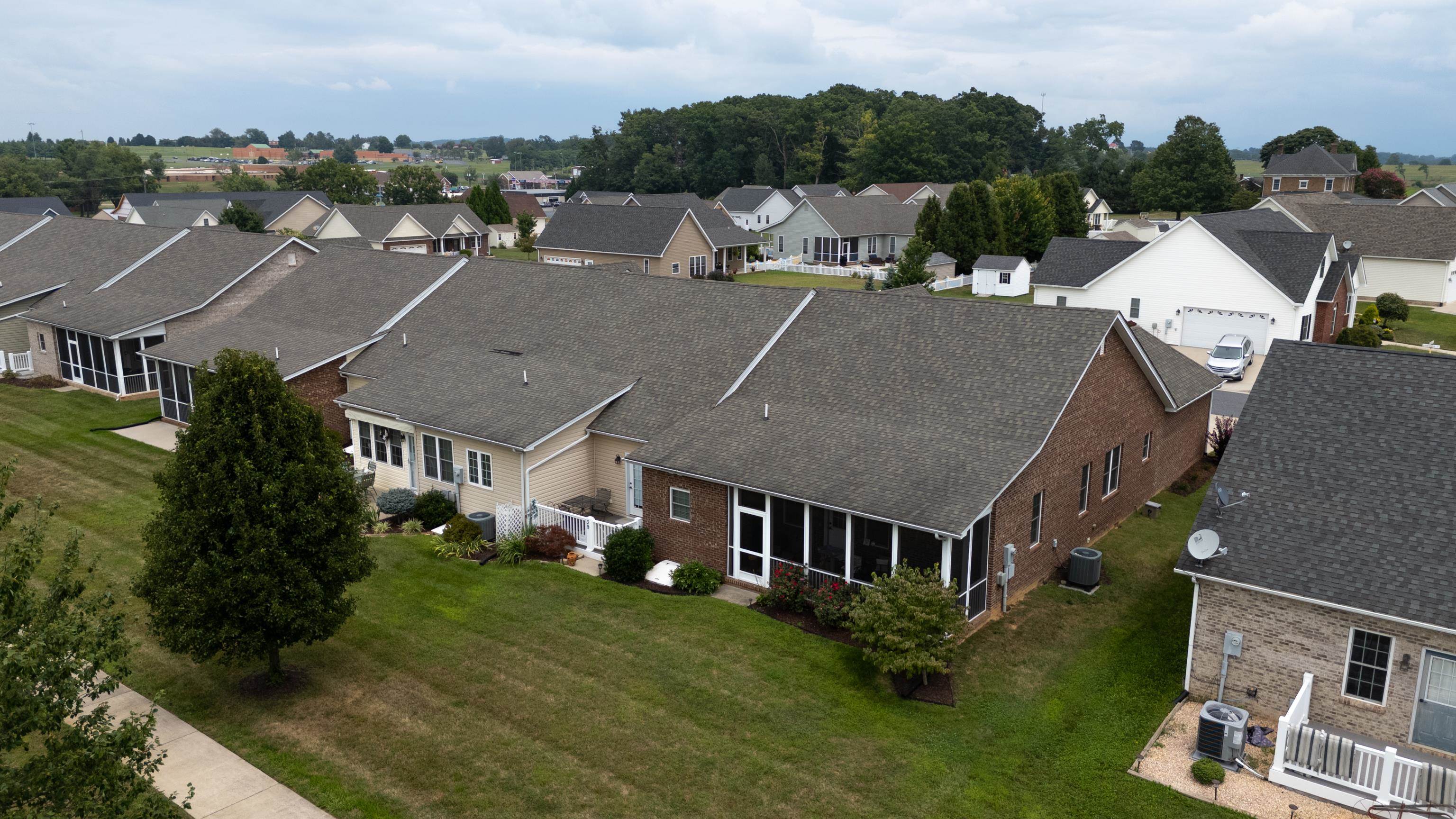 41 GEMSTONE DR, STUARTS DRAFT, Virginia 24477, 3 Bedrooms Bedrooms, ,2 BathroomsBathrooms,Residential,41 GEMSTONE DR,668018 MLS # 668018