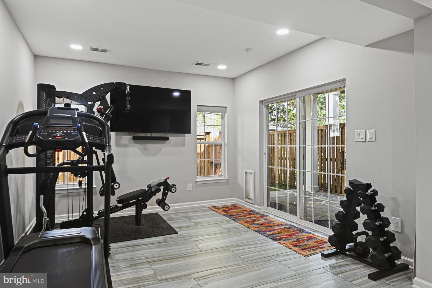 1978 LOGAN MANOR DR, RESTON, Virginia 20190, 4 Bedrooms Bedrooms, ,3 BathroomsBathrooms,Residential,For sale,1978 LOGAN MANOR DR,VAFX2258046 MLS # VAFX2258046