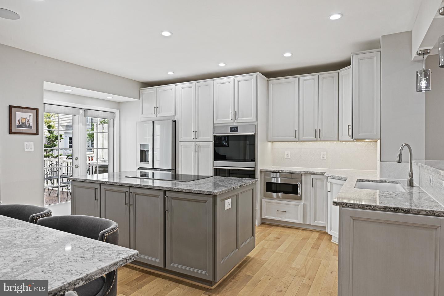 1978 LOGAN MANOR DR, RESTON, Virginia 20190, 4 Bedrooms Bedrooms, ,3 BathroomsBathrooms,Residential,For sale,1978 LOGAN MANOR DR,VAFX2258046 MLS # VAFX2258046