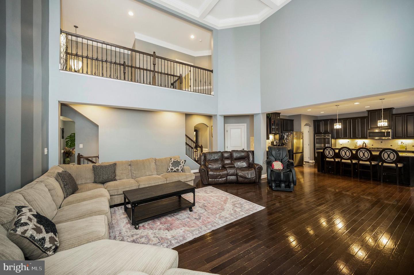 3348 SOARING CIR, WOODBRIDGE, Virginia 22193, 6 Bedrooms Bedrooms, ,5 BathroomsBathrooms,Residential,For sale,3348 SOARING CIR,VAPW2100900 MLS # VAPW2100900