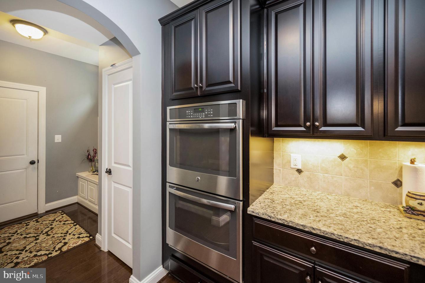 3348 SOARING CIR, WOODBRIDGE, Virginia 22193, 6 Bedrooms Bedrooms, ,5 BathroomsBathrooms,Residential,For sale,3348 SOARING CIR,VAPW2100900 MLS # VAPW2100900