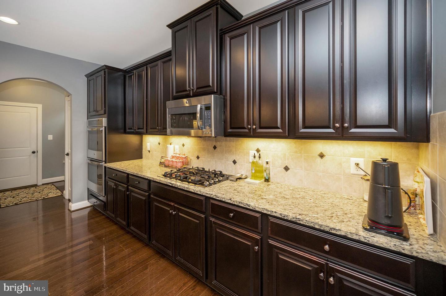 3348 SOARING CIR, WOODBRIDGE, Virginia 22193, 6 Bedrooms Bedrooms, ,5 BathroomsBathrooms,Residential,For sale,3348 SOARING CIR,VAPW2100900 MLS # VAPW2100900