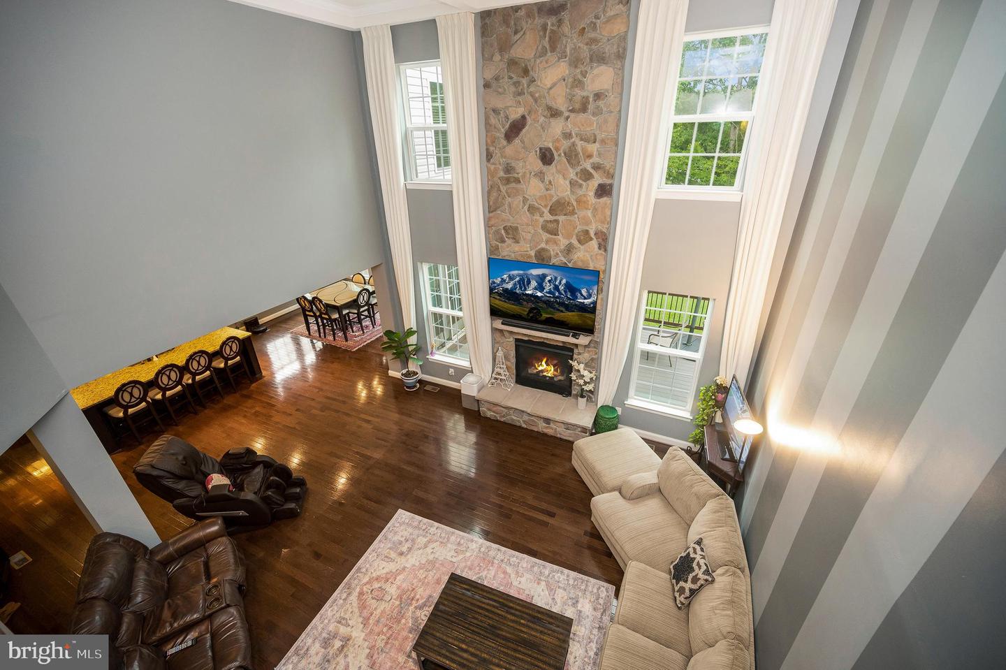 3348 SOARING CIR, WOODBRIDGE, Virginia 22193, 6 Bedrooms Bedrooms, ,5 BathroomsBathrooms,Residential,For sale,3348 SOARING CIR,VAPW2100900 MLS # VAPW2100900
