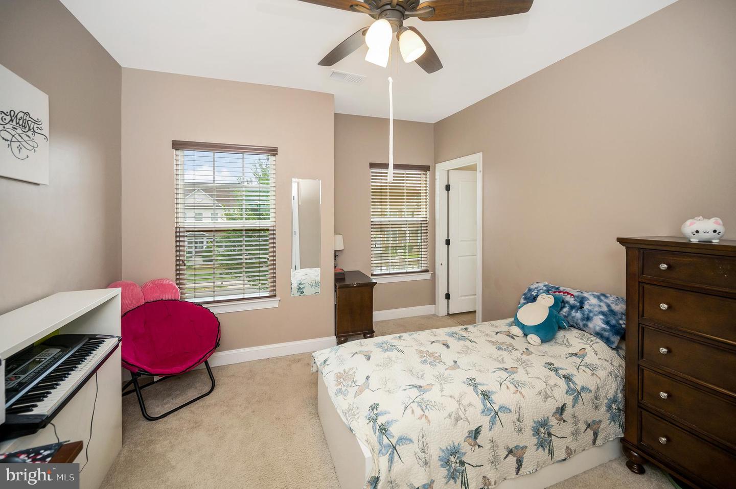 3348 SOARING CIR, WOODBRIDGE, Virginia 22193, 6 Bedrooms Bedrooms, ,5 BathroomsBathrooms,Residential,For sale,3348 SOARING CIR,VAPW2100900 MLS # VAPW2100900