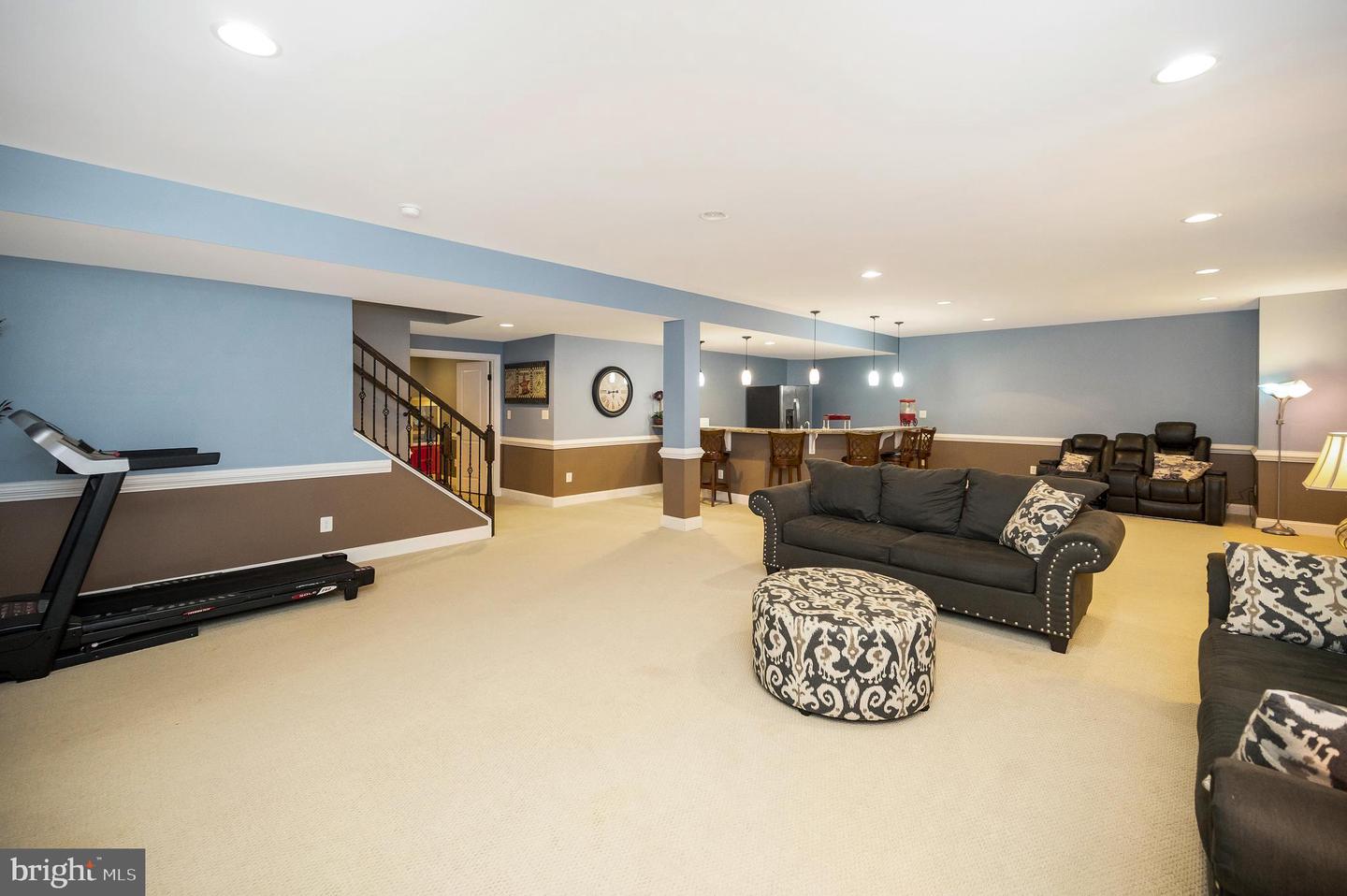 3348 SOARING CIR, WOODBRIDGE, Virginia 22193, 6 Bedrooms Bedrooms, ,5 BathroomsBathrooms,Residential,For sale,3348 SOARING CIR,VAPW2100900 MLS # VAPW2100900