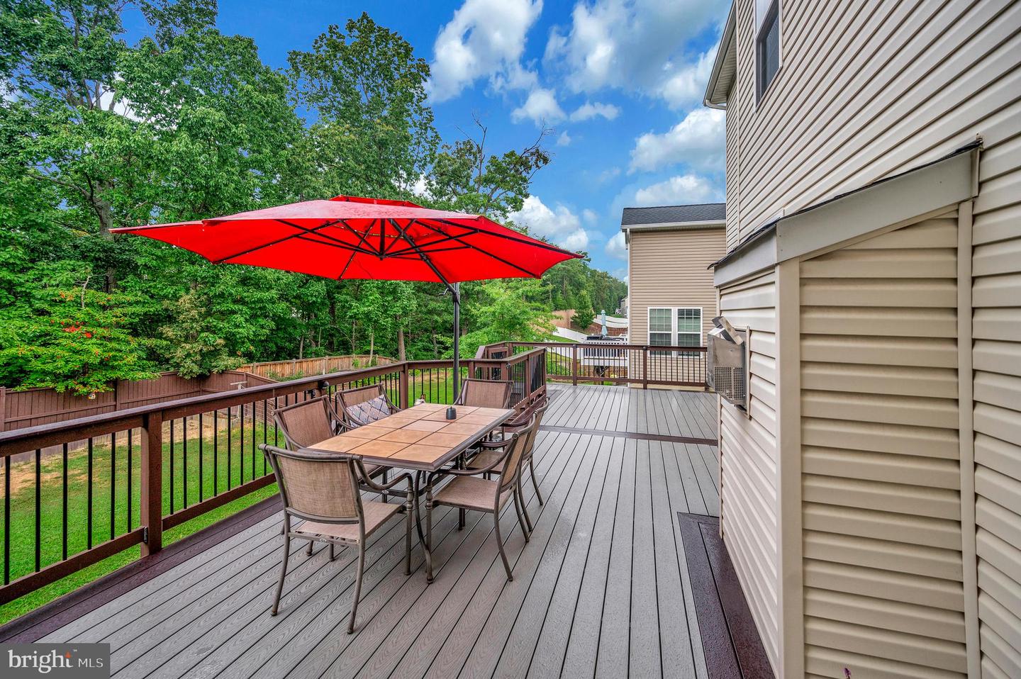 3348 SOARING CIR, WOODBRIDGE, Virginia 22193, 6 Bedrooms Bedrooms, ,5 BathroomsBathrooms,Residential,For sale,3348 SOARING CIR,VAPW2100900 MLS # VAPW2100900