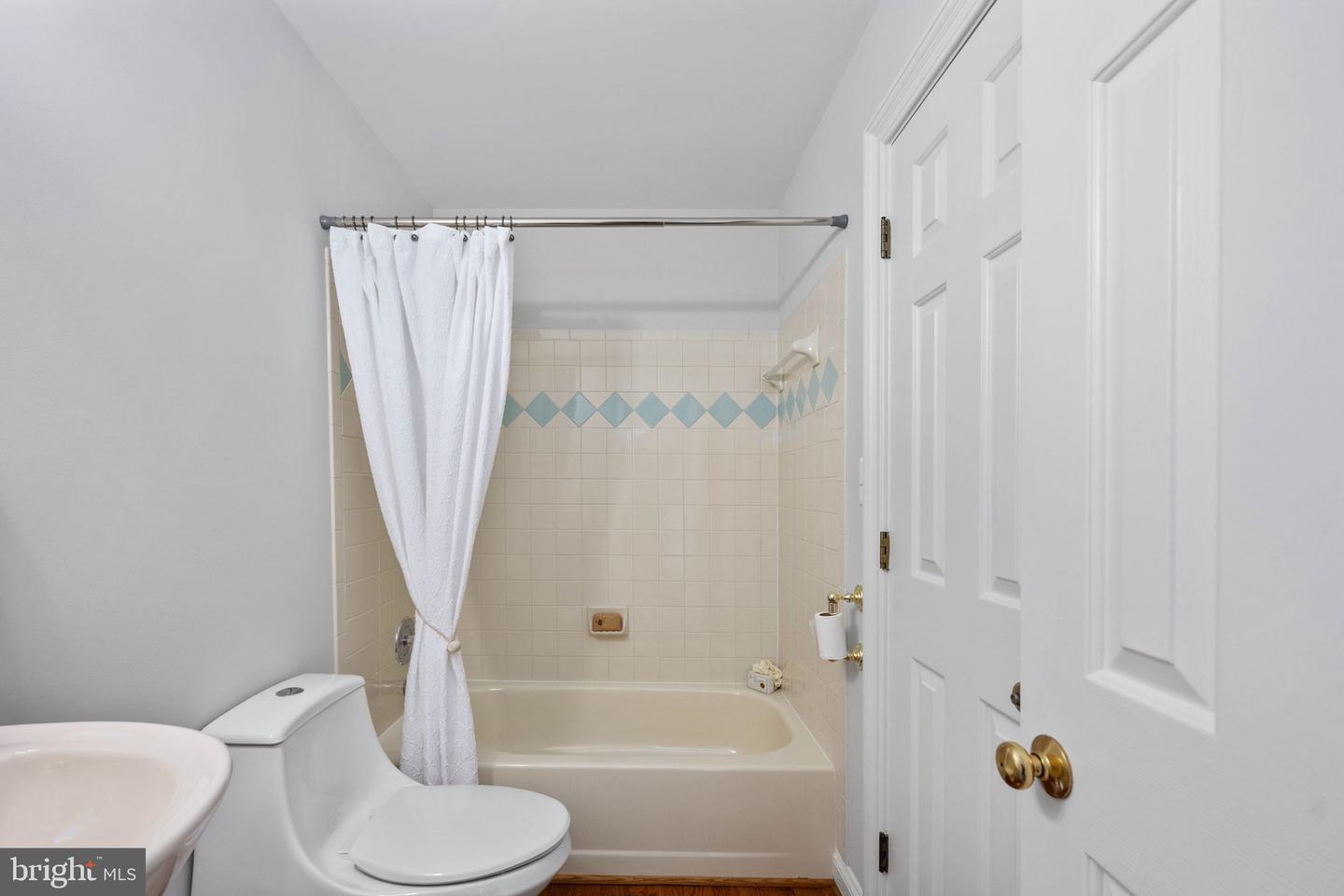 11733 SAWHILL BLVD, SPOTSYLVANIA, Virginia 22553, 5 Bedrooms Bedrooms, 16 Rooms Rooms,4 BathroomsBathrooms,Residential,For sale,11733 SAWHILL BLVD,VASP2035444 MLS # VASP2035444