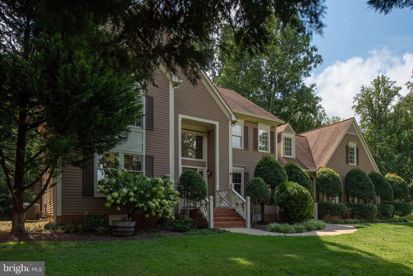11733 SAWHILL BLVD, SPOTSYLVANIA, Virginia 22553, 5 Bedrooms Bedrooms, 16 Rooms Rooms,4 BathroomsBathrooms,Residential,For sale,11733 SAWHILL BLVD,VASP2035444 MLS # VASP2035444