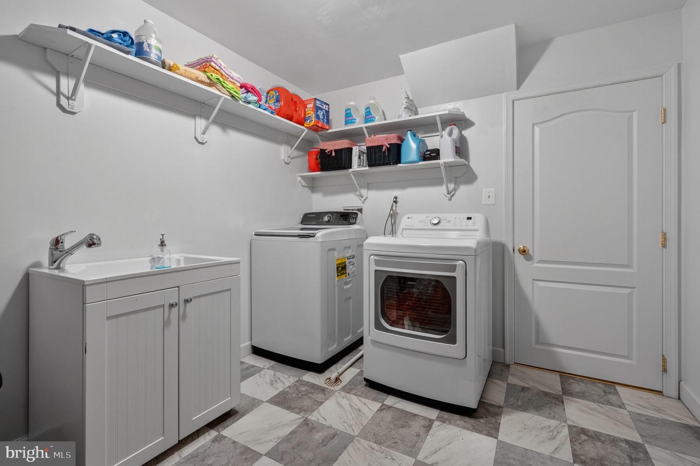 8825 STOLEN MOMENTS TER, FAIRFAX, Virginia 22031, 8 Bedrooms Bedrooms, ,6 BathroomsBathrooms,Residential,For sale,8825 STOLEN MOMENTS TER,VAFX2261106 MLS # VAFX2261106