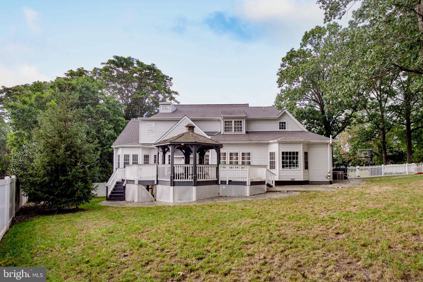8825 STOLEN MOMENTS TER, FAIRFAX, Virginia 22031, 8 Bedrooms Bedrooms, ,6 BathroomsBathrooms,Residential,For sale,8825 STOLEN MOMENTS TER,VAFX2261106 MLS # VAFX2261106