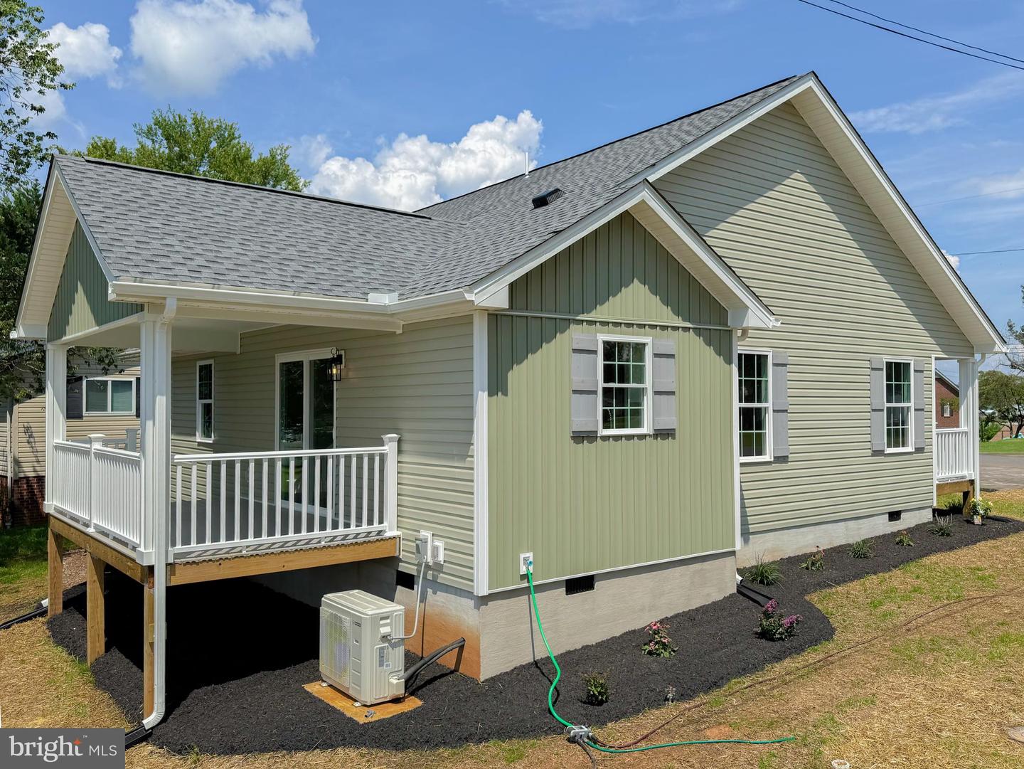 320 8TH AVENUE, LURAY, Virginia 22835, 3 Bedrooms Bedrooms, ,2 BathroomsBathrooms,Residential,For sale,320 8TH AVENUE,VAPA2005270 MLS # VAPA2005270