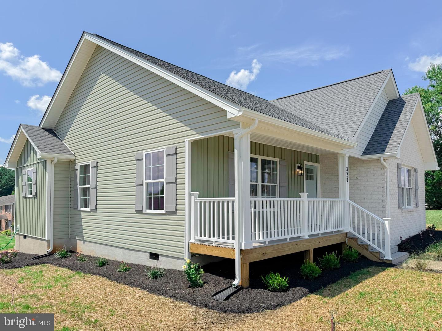 320 8TH AVENUE, LURAY, Virginia 22835, 3 Bedrooms Bedrooms, ,2 BathroomsBathrooms,Residential,For sale,320 8TH AVENUE,VAPA2005270 MLS # VAPA2005270