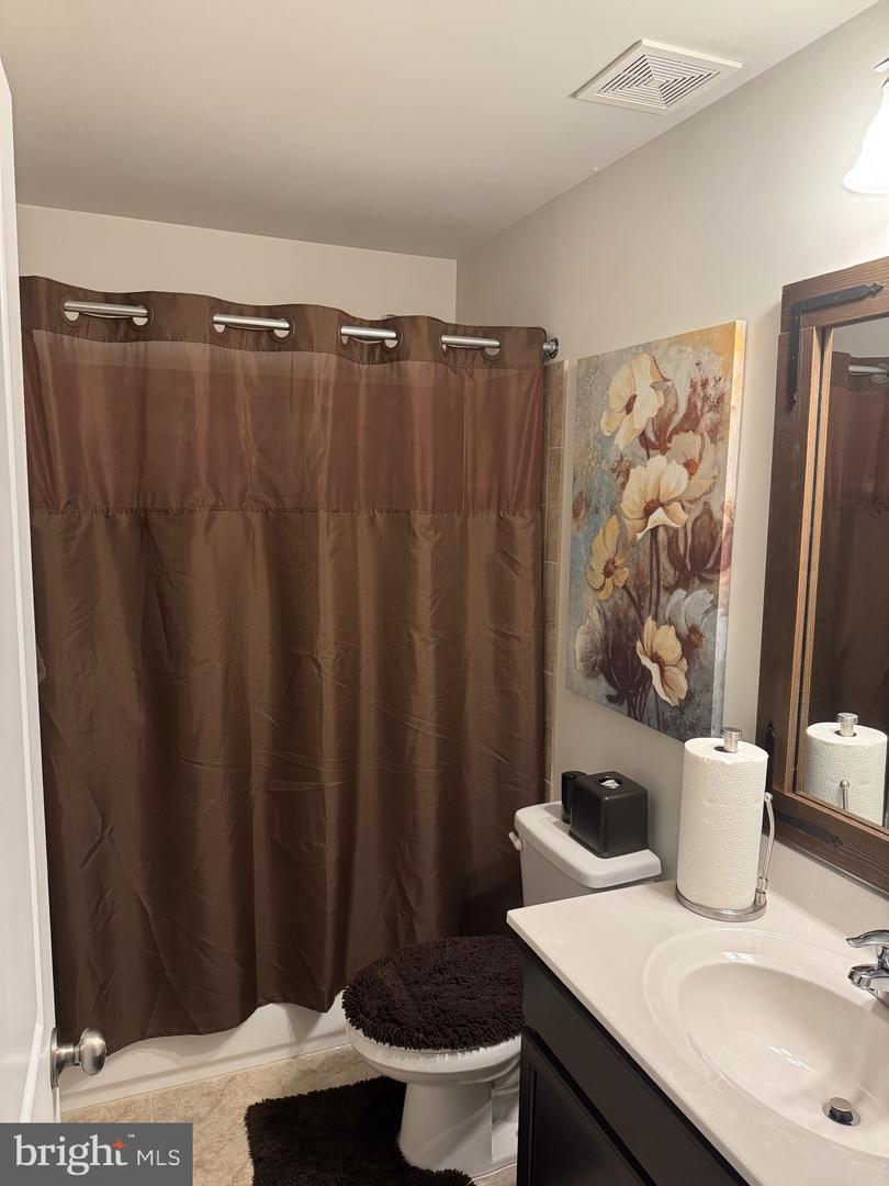 9510 HILLCREST DR, FREDERICKSBURG, Virginia 22407, 5 Bedrooms Bedrooms, ,3 BathroomsBathrooms,Residential,For sale,9510 HILLCREST DR,VASP2035546 MLS # VASP2035546
