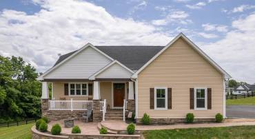 141 CHANTERELLE CT, STEPHENS CITY, Virginia 22655, 4 Bedrooms Bedrooms, ,3 BathroomsBathrooms,Residential,For sale,141 CHANTERELLE CT,VAFV2036260 MLS # VAFV2036260