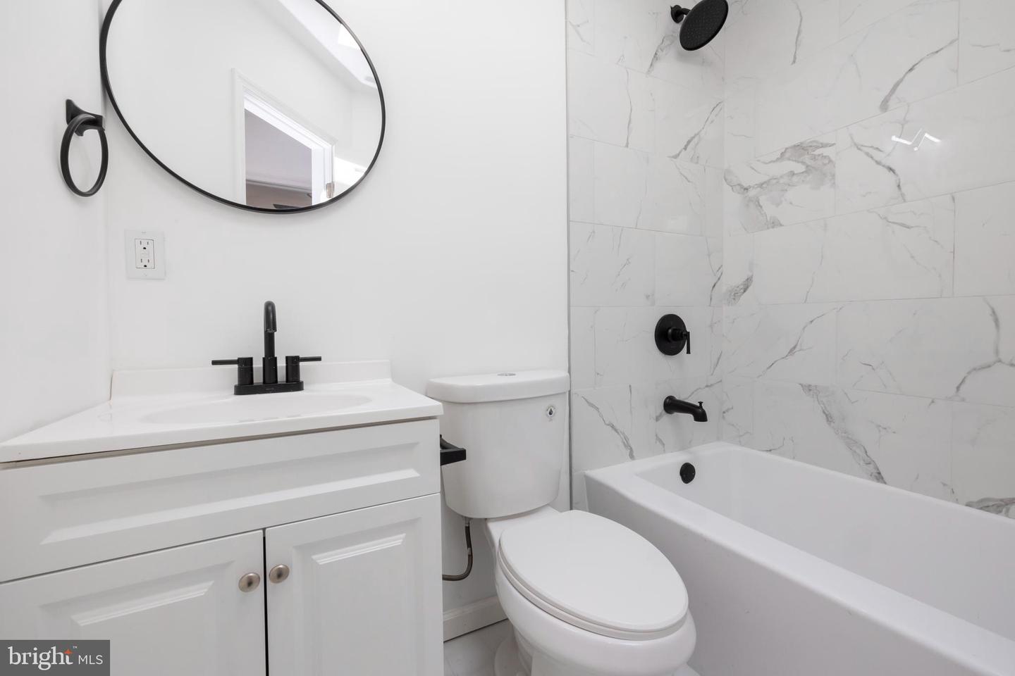 836 XENIA ST SE, WASHINGTON, District Of Columbia 20032, 4 Bedrooms Bedrooms, ,2 BathroomsBathrooms,Residential,For sale,836 XENIA ST SE,DCDC2215862 MLS # DCDC2215862