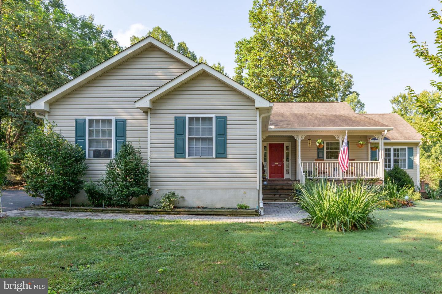 8460 REAGAN DR, KING GEORGE, Virginia 22485, 3 Bedrooms Bedrooms, ,2 BathroomsBathrooms,Residential,For sale,8460 REAGAN DR,VAKG2006898 MLS # VAKG2006898