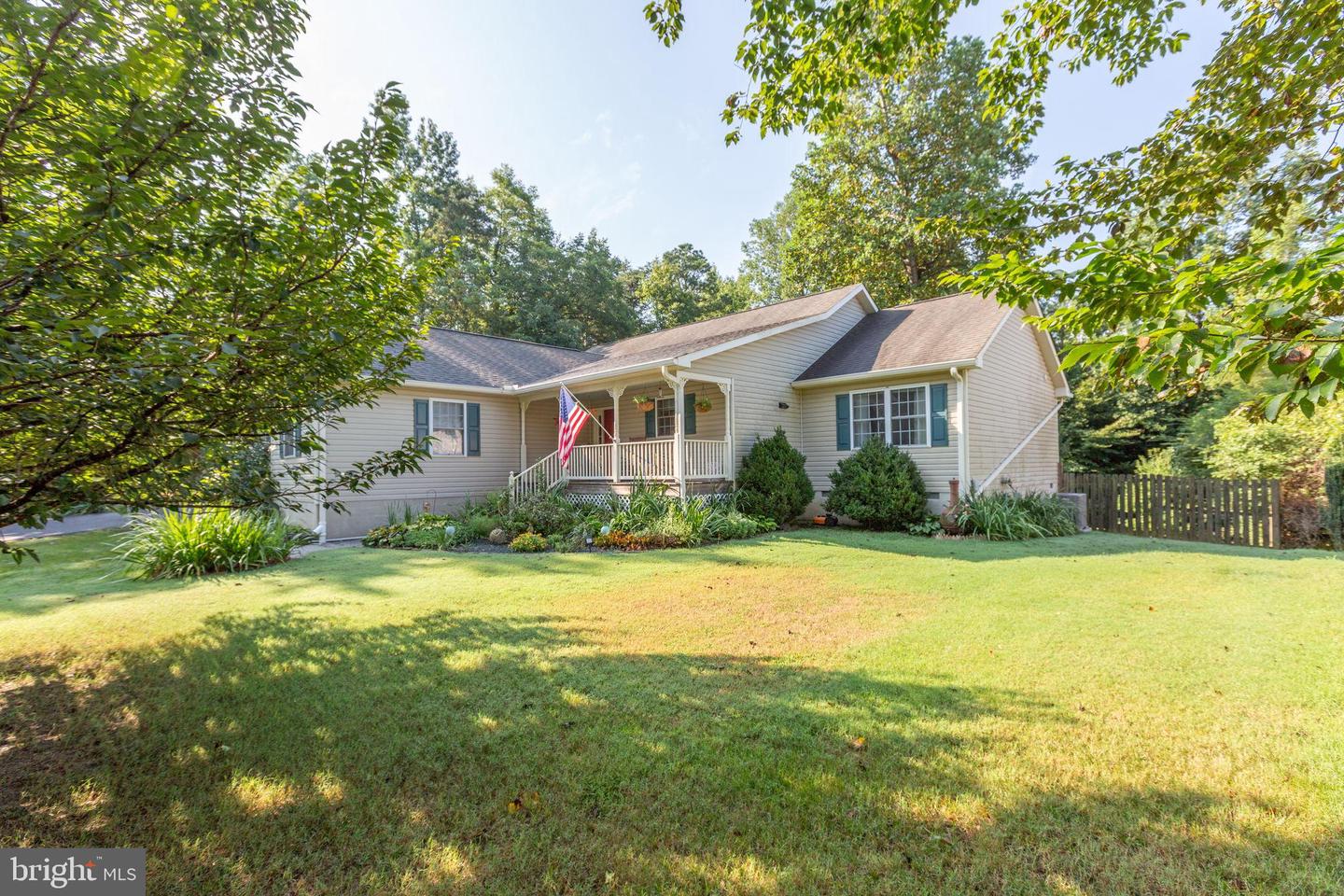 8460 REAGAN DR, KING GEORGE, Virginia 22485, 3 Bedrooms Bedrooms, ,2 BathroomsBathrooms,Residential,For sale,8460 REAGAN DR,VAKG2006898 MLS # VAKG2006898