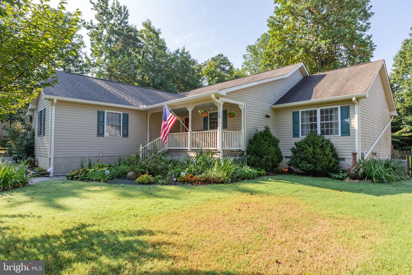 8460 REAGAN DR, KING GEORGE, Virginia 22485, 3 Bedrooms Bedrooms, ,2 BathroomsBathrooms,Residential,For sale,8460 REAGAN DR,VAKG2006898 MLS # VAKG2006898
