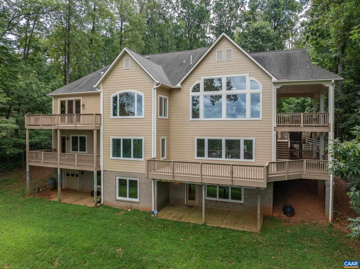 2515 SUMMIT RIDGE TRL, CHARLOTTESVILLE, Virginia 22911, 5 Bedrooms Bedrooms, ,5 BathroomsBathrooms,Residential,For sale,2515 SUMMIT RIDGE TRL,668015 MLS # 668015