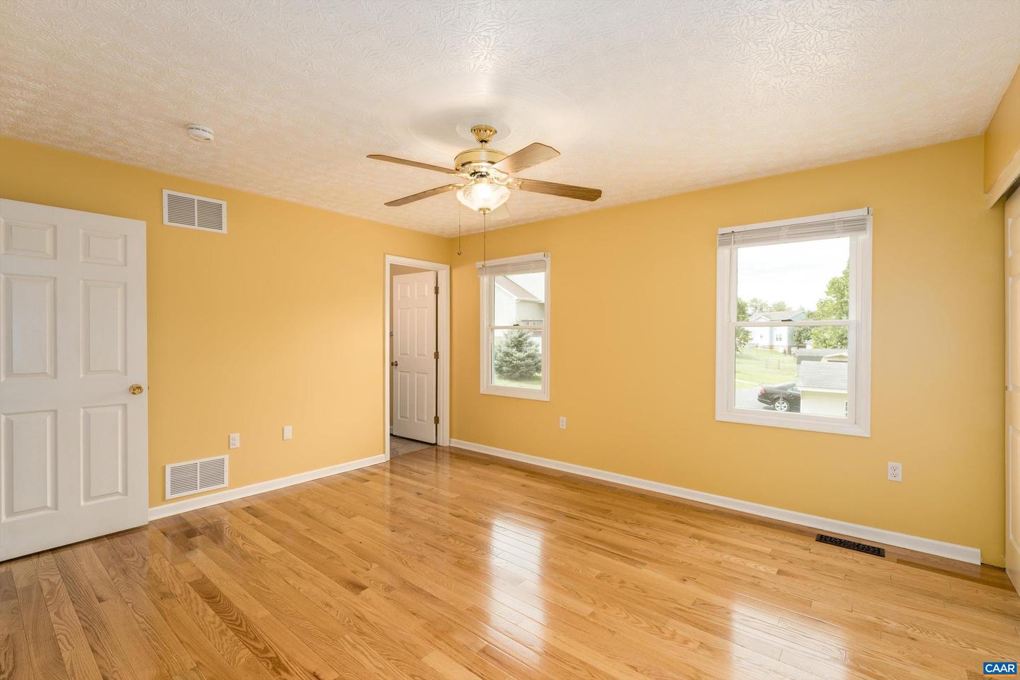 430 QUAIL RUN DR, ELKTON, Virginia 22827, 3 Bedrooms Bedrooms, ,3 BathroomsBathrooms,Residential,For sale,430 QUAIL RUN DR,668016 MLS # 668016