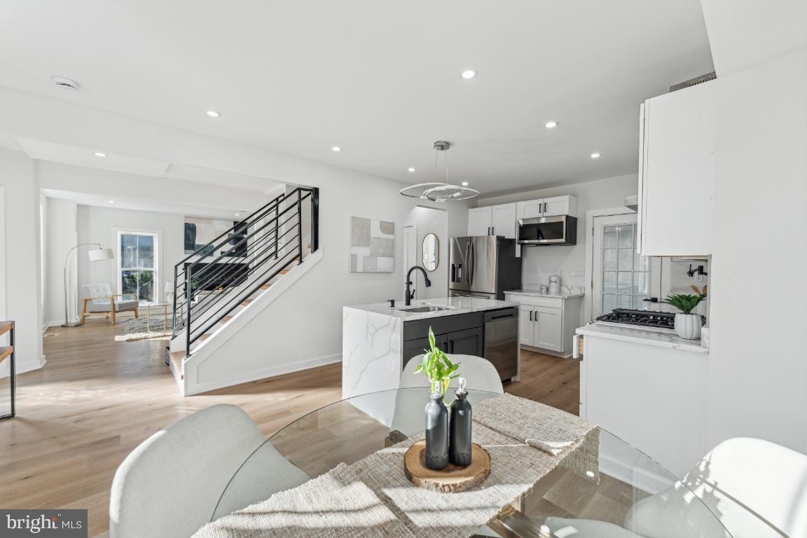 1400 FRANKLIN ST NE, WASHINGTON, District Of Columbia 20018, 5 Bedrooms Bedrooms, ,4 BathroomsBathrooms,Residential,For sale,1400 FRANKLIN ST NE,DCDC2197492 MLS # DCDC2197492