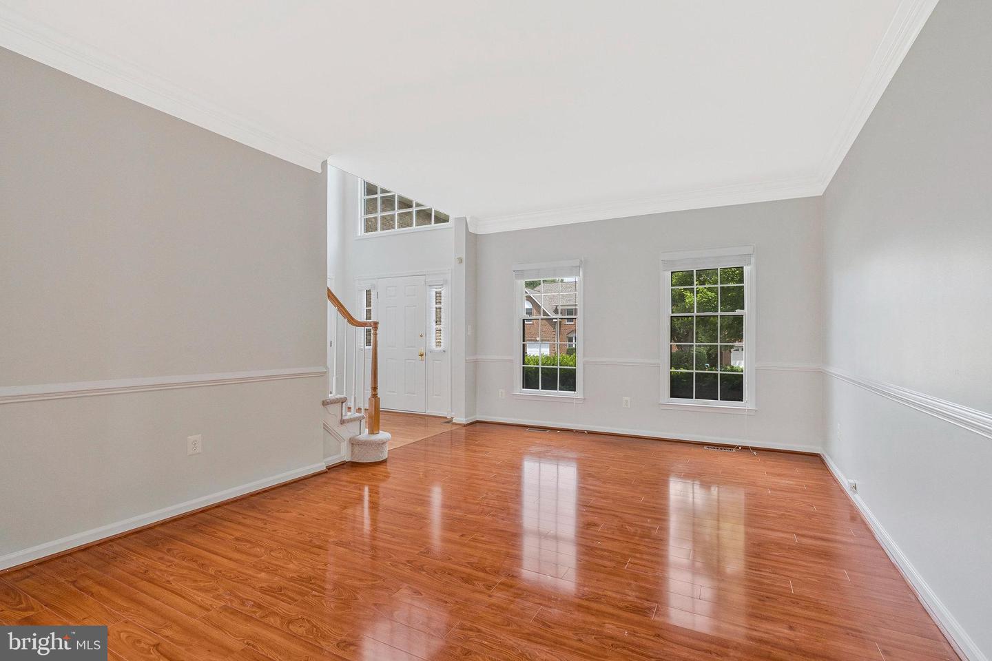 10857 HUNTER GATE WAY, RESTON, Virginia 20194, 5 Bedrooms Bedrooms, ,3 BathroomsBathrooms,Residential,For sale,10857 HUNTER GATE WAY,VAFX2252528 MLS # VAFX2252528