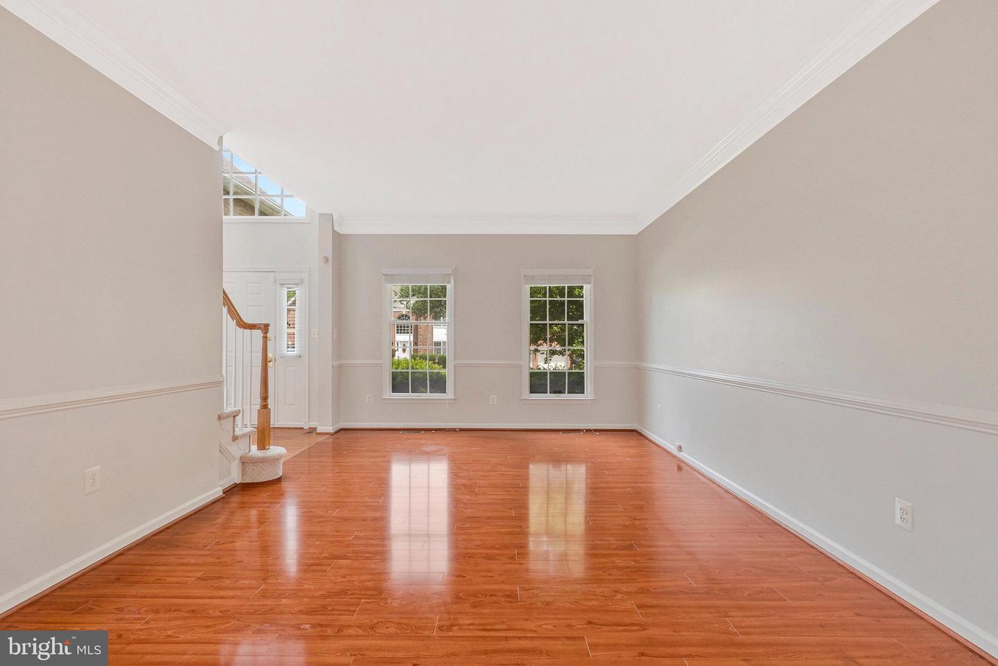 10857 HUNTER GATE WAY, RESTON, Virginia 20194, 5 Bedrooms Bedrooms, ,3 BathroomsBathrooms,Residential,For sale,10857 HUNTER GATE WAY,VAFX2252528 MLS # VAFX2252528
