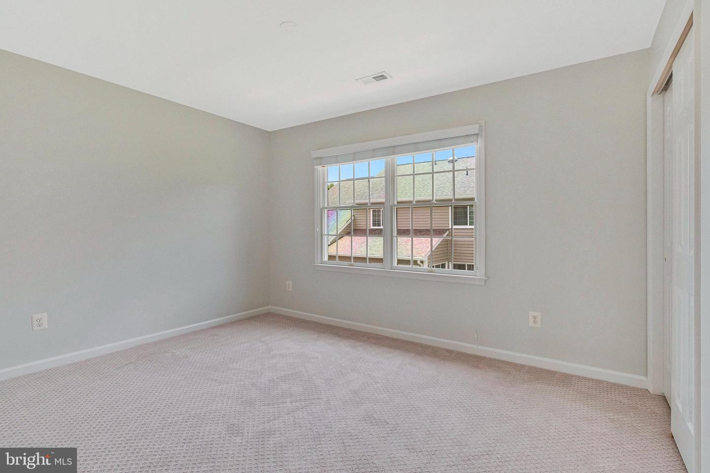10857 HUNTER GATE WAY, RESTON, Virginia 20194, 5 Bedrooms Bedrooms, ,3 BathroomsBathrooms,Residential,For sale,10857 HUNTER GATE WAY,VAFX2252528 MLS # VAFX2252528