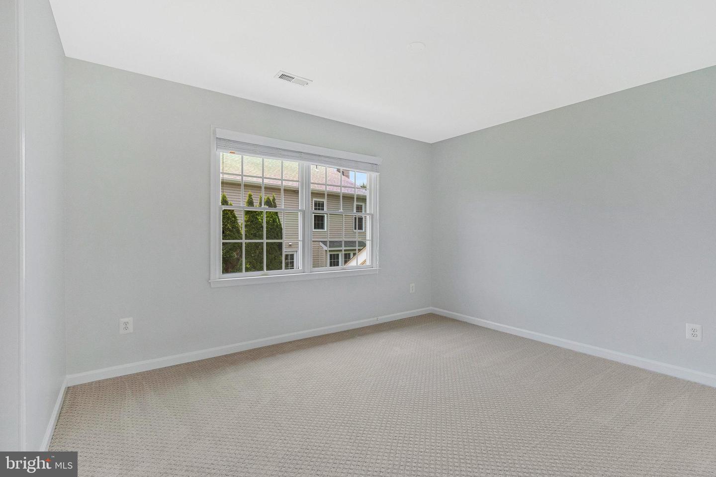 10857 HUNTER GATE WAY, RESTON, Virginia 20194, 5 Bedrooms Bedrooms, ,3 BathroomsBathrooms,Residential,For sale,10857 HUNTER GATE WAY,VAFX2252528 MLS # VAFX2252528