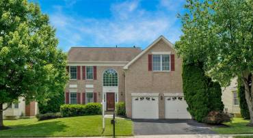 10857 HUNTER GATE WAY, RESTON, Virginia 20194, 5 Bedrooms Bedrooms, ,3 BathroomsBathrooms,Residential,For sale,10857 HUNTER GATE WAY,VAFX2252528 MLS # VAFX2252528