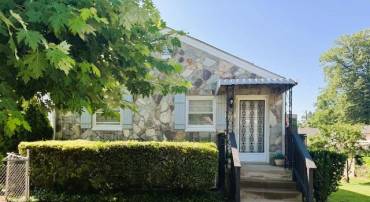 5132 19TH RD N, ARLINGTON, Virginia 22207, 3 Bedrooms Bedrooms, 3 Rooms Rooms,2 BathroomsBathrooms,Residential,For sale,5132 19TH RD N,VAAR2060396 MLS # VAAR2060396