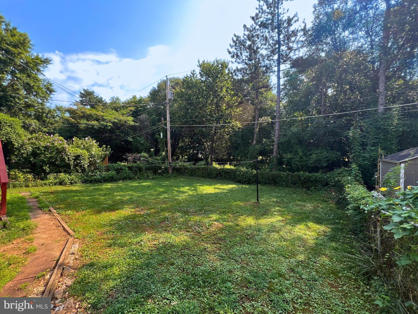 108 W WESTMORELAND RD, FALLS CHURCH, Virginia 22046, 2 Bedrooms Bedrooms, 13 Rooms Rooms,2 BathroomsBathrooms,Residential,For sale,108 W WESTMORELAND RD,VAFA2003174 MLS # VAFA2003174