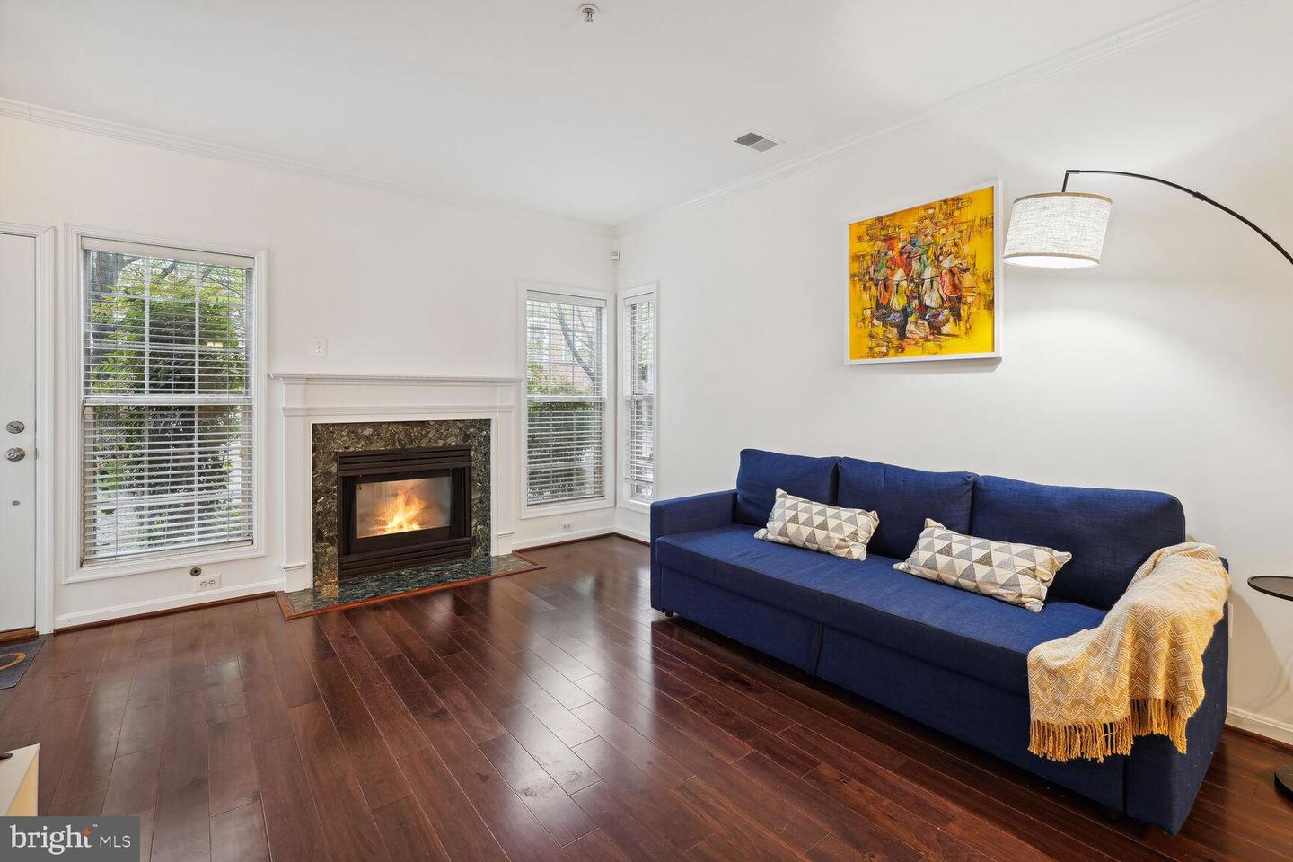 4688 LAWTON WAY #003, ALEXANDRIA, Virginia 22311, 1 Bedroom Bedrooms, ,1 BathroomBathrooms,Residential,For sale,4688 LAWTON WAY #003,VAAX2048288 MLS # VAAX2048288